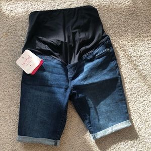 Maternity jeans shorts size:small
